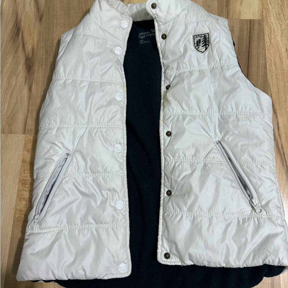 Vintage American Eagle Cream Puffer Vest